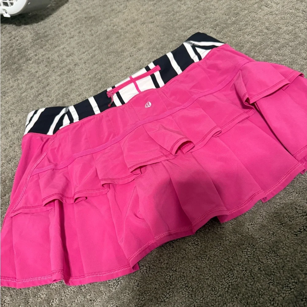 lululemon athletica Pink Skirt with Black and White Stripes - Picture 2 of 3